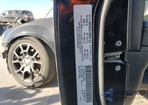 2014 Chrysler 300 S из США, поврежденный, VIN 2C3CCAGG1EH140899